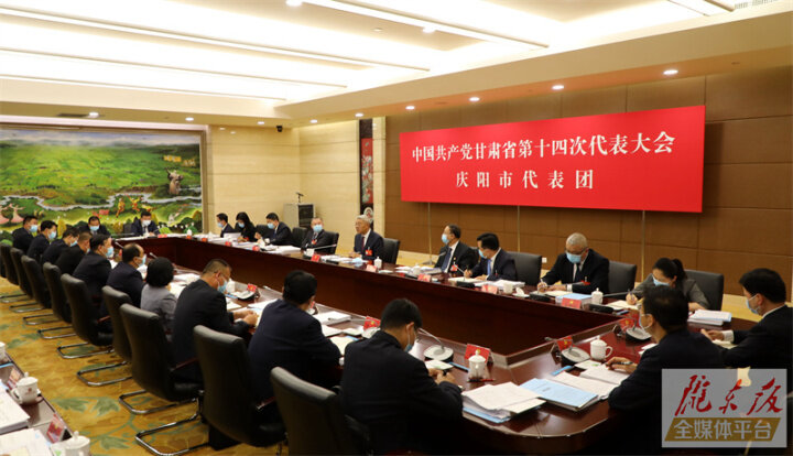 尹弘?yún)⒓討c陽市代表團討論時強調(diào)：緊盯“六新”目標抓落實見行動，有力支撐全省經(jīng)濟社會高質(zhì)量發(fā)展