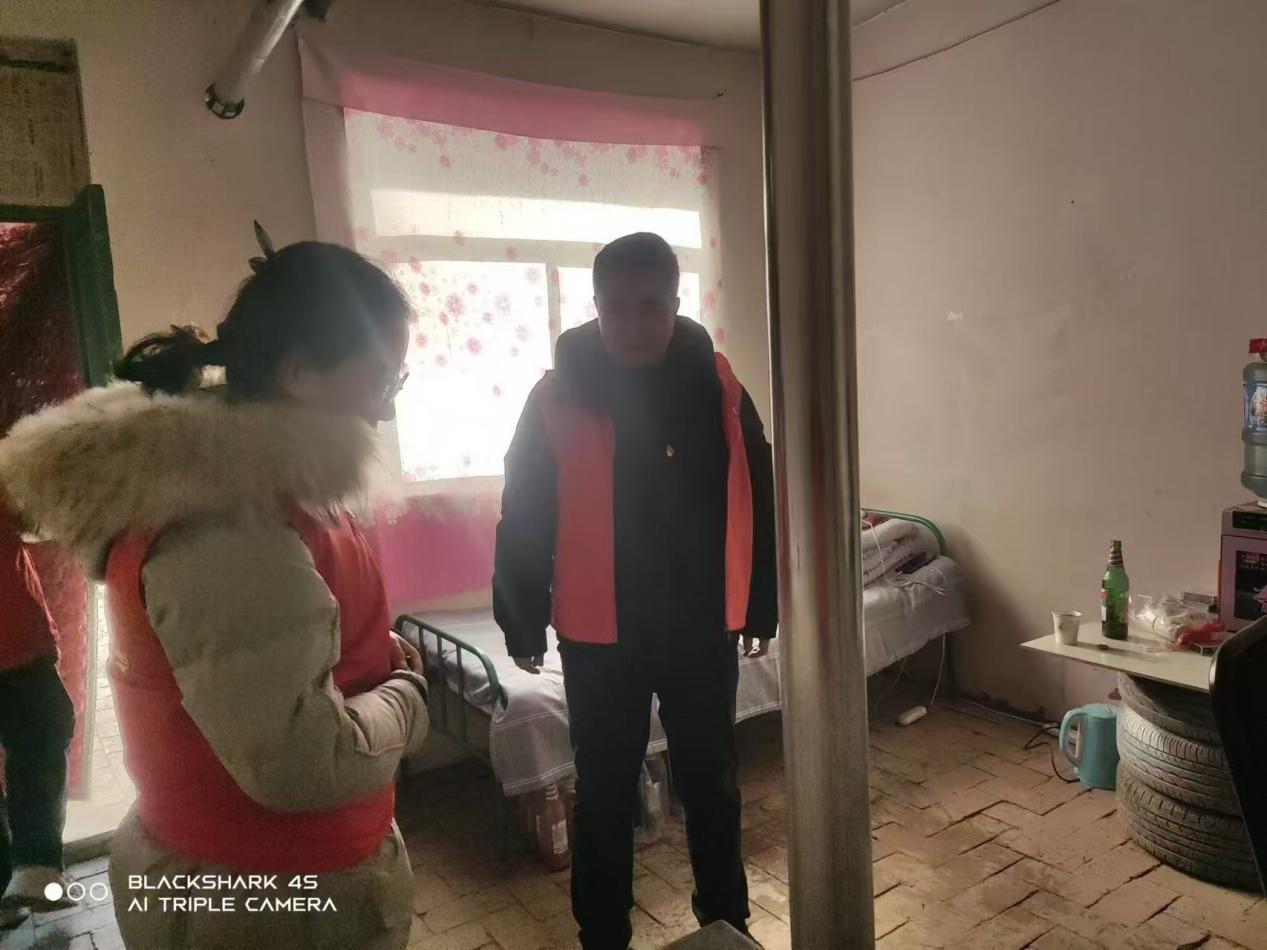華池縣機(jī)關(guān)事務(wù)管理局黨支部做好冬季用煤用電安全檢查 守護(hù)群眾生命財產(chǎn)安全