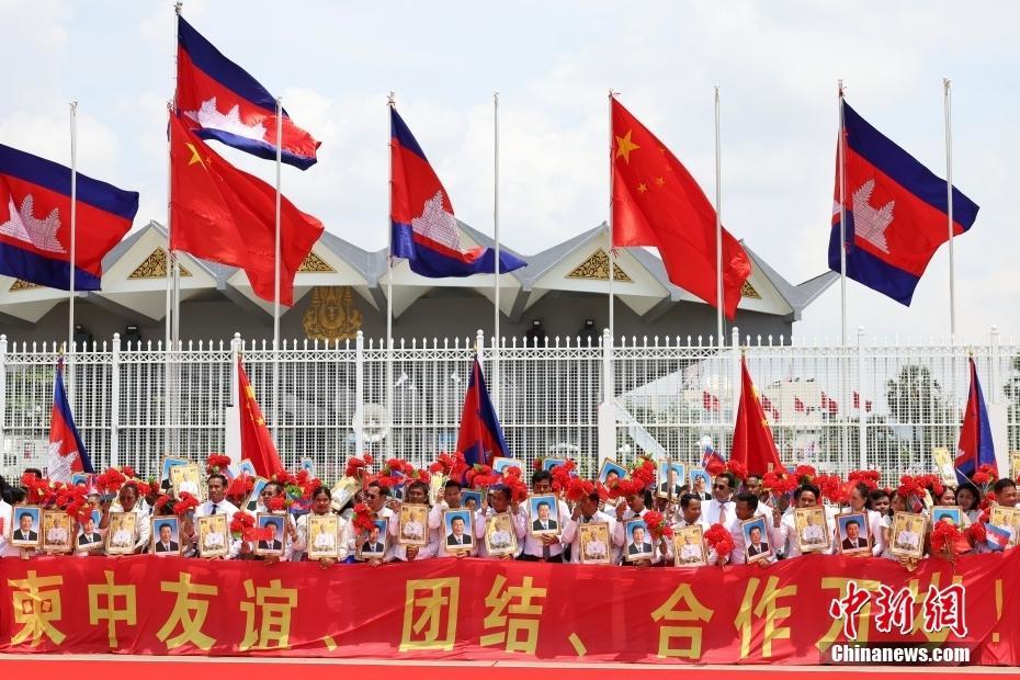 雙向奔赴，習(xí)近平訪柬提及這個關(guān)鍵詞顯深意