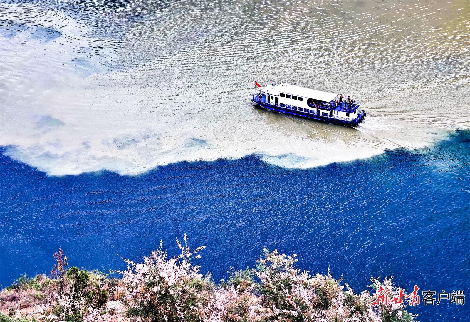 永靖：夏日邂逅黃洮交匯奇觀